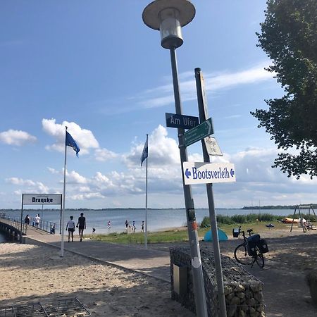App 7U Erholsamen Sundowner Apartamento Dranske Exterior foto
